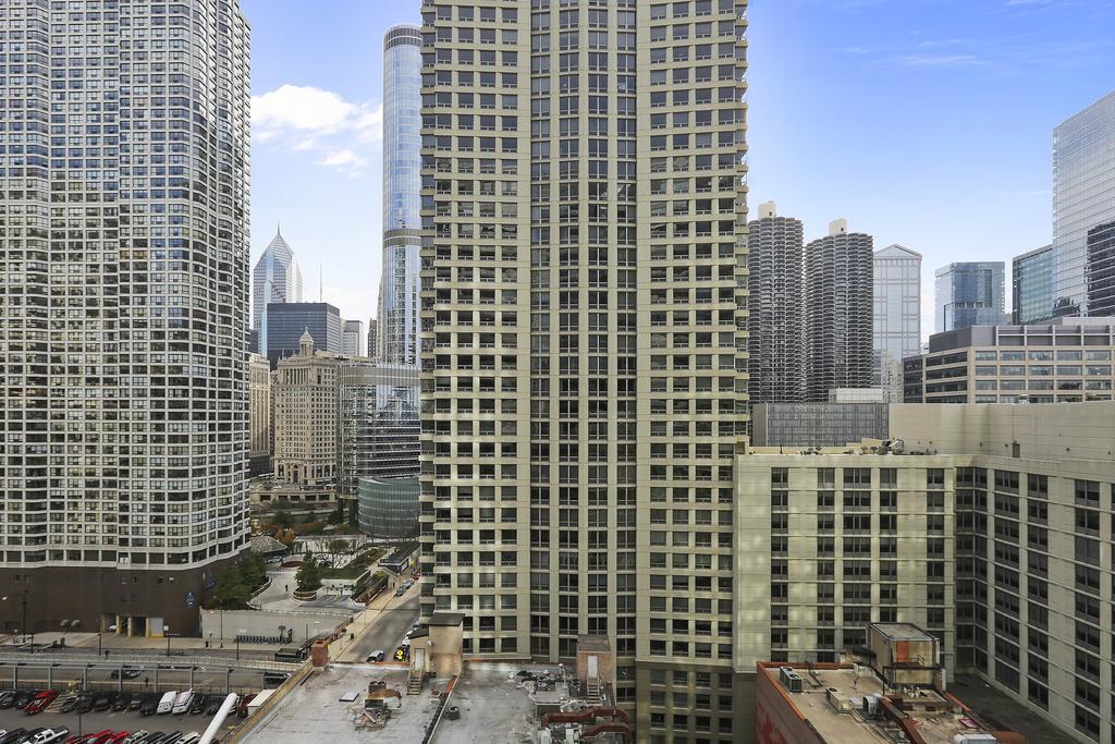 Bridgestreet At State And Grand Aparthotel Chicago Ngoại thất bức ảnh