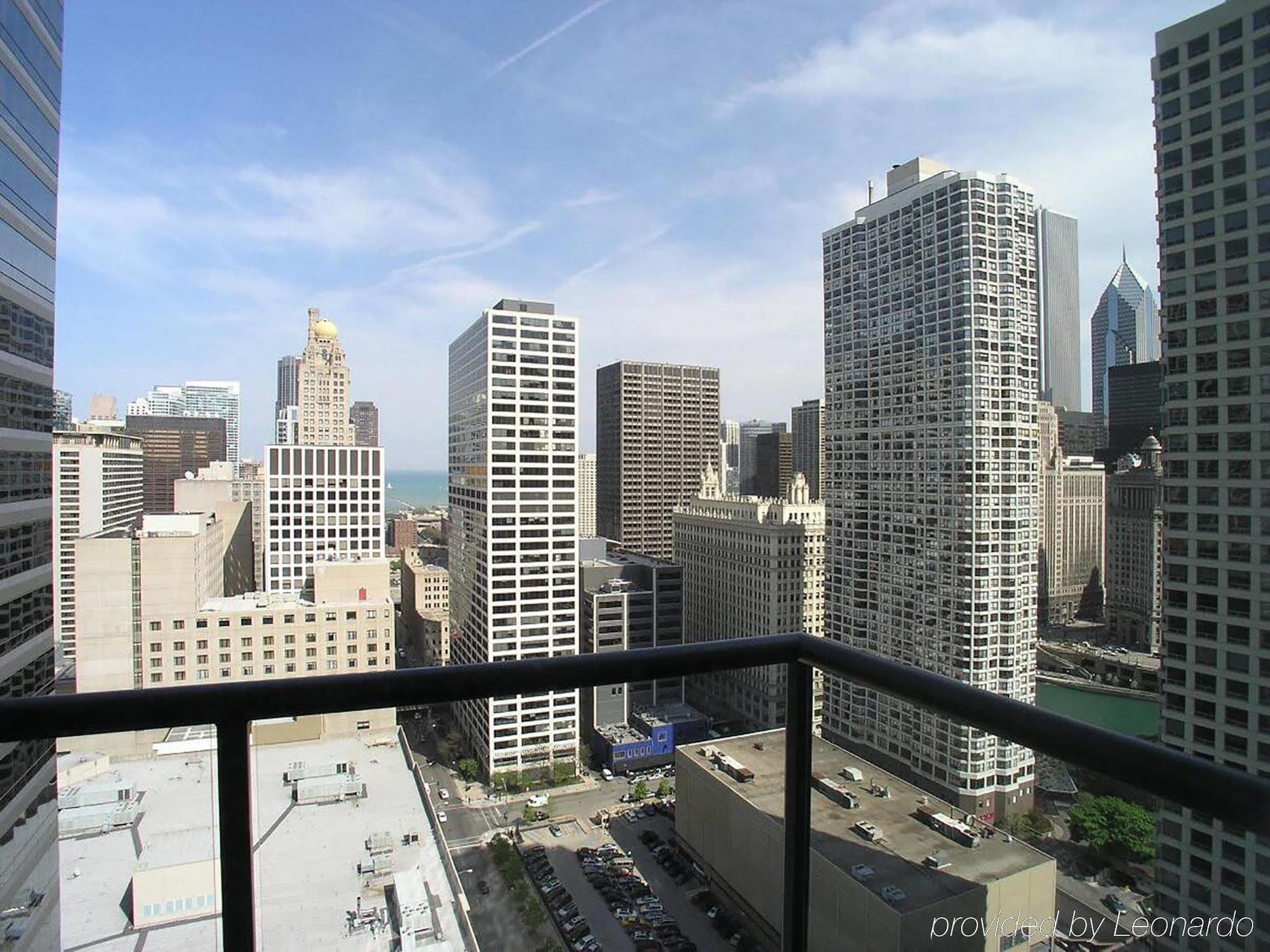 Bridgestreet At State And Grand Aparthotel Chicago Phòng bức ảnh